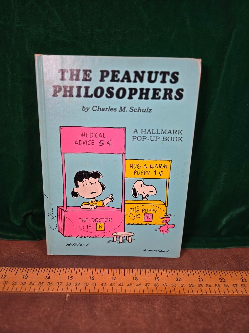 Vintage 1972 The Peanuts Philosophers Hallmark Pop-Up Book Charles Schulz